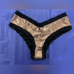 Victoria’s Secret Sequin Cheekies Medium NWT